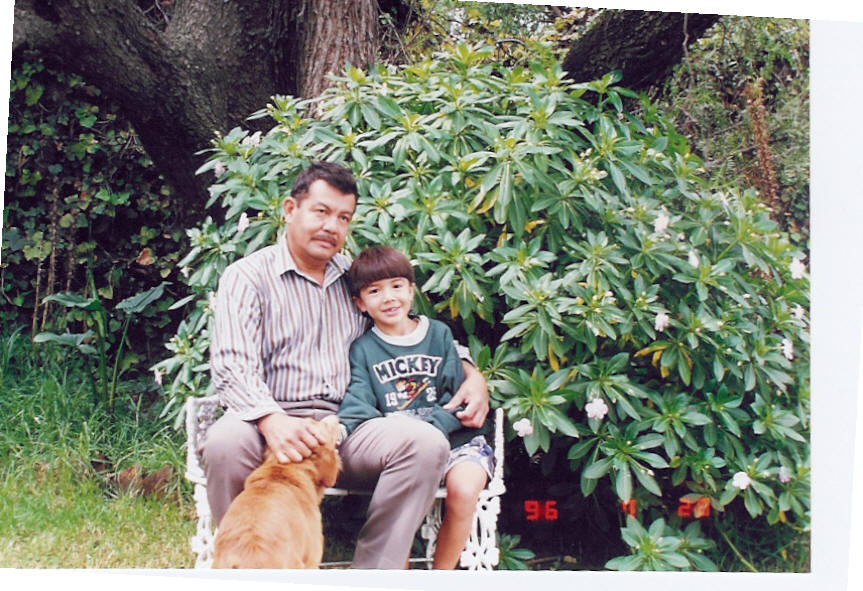 Adolfo G., Victor (hijo), Marylin, en casa México D.F. 1996